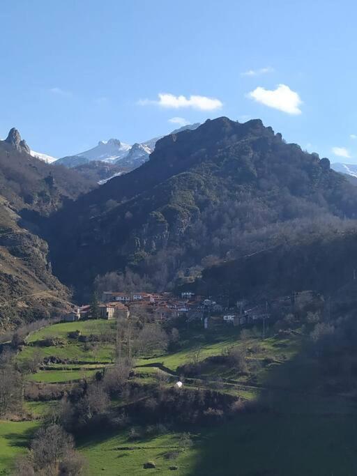 Casa Rustica En Dobres Con Vistas A La Montana Villa Buitenkant foto